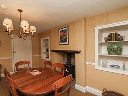 Sixpence Cottage