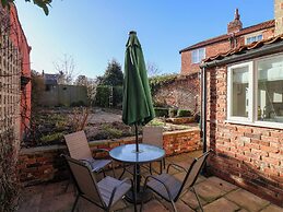 Sixpence Cottage