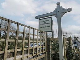 Tom's Barn