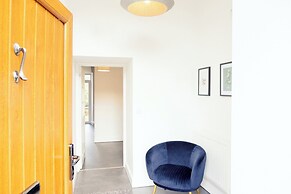 School Lodge