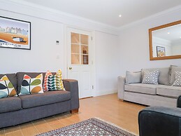 6 Willows Green