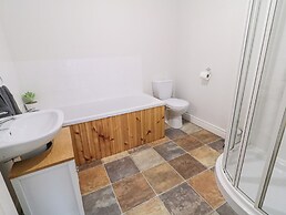 Woodside Guest House