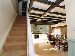 Rose Hip Cottage