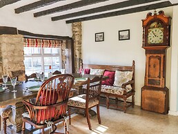Rose Hip Cottage