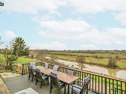 Riverside Manor