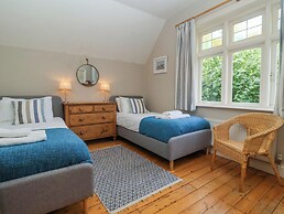 Samphire House