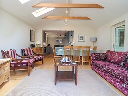Samphire House