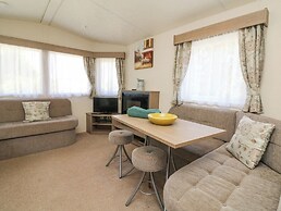 23 Manleigh Park