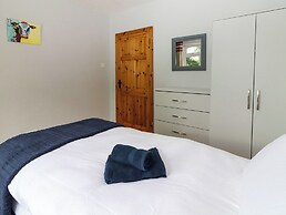 Fort Lodge