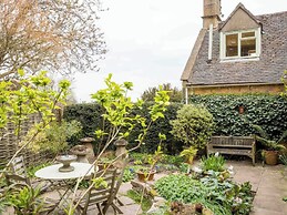 Courtyard House