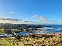 Beach View, 3 The Granary