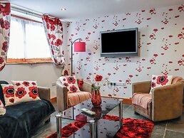 Poppy Cottage