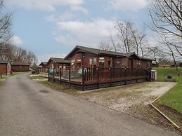 Lakeside 18