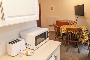 Mousehole Bungalow