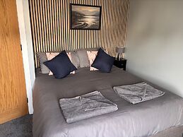 Harbwr Hideaway