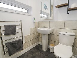 Harbwr Hideaway