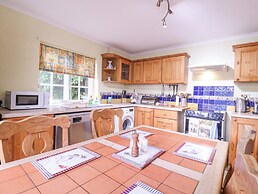 White House Cottage