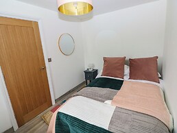 Folly Cottage