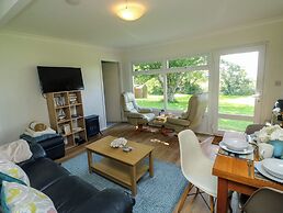 61 Norton Park