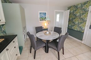 Kivvy Cottage