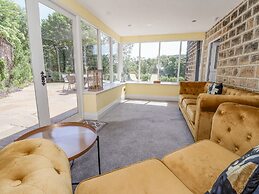 Cunliffe House