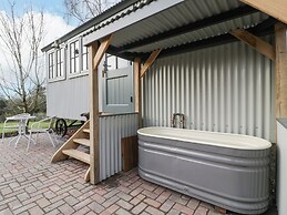 Evendine Hut @ Evendine Cottage