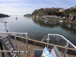 Sailing Home