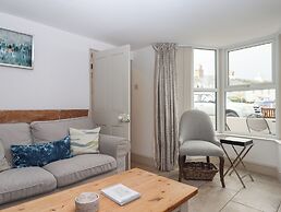 Sanctuary Cottage