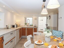 Sanctuary Cottage
