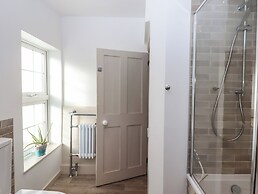 Sanctuary Cottage