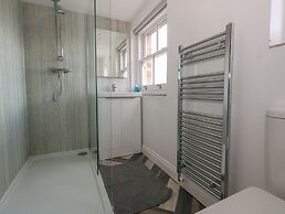Flat 4 - Hengistbury
