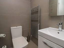 Edgemere Hideaway