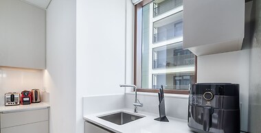 LUX  The Dubai Creek Beach Suite