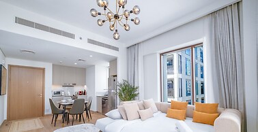 LUX  The Dubai Creek Beach Suite