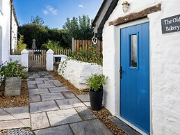 Dyffryn Cottage