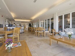 6 Burgh Island