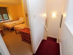 Valley Cottage