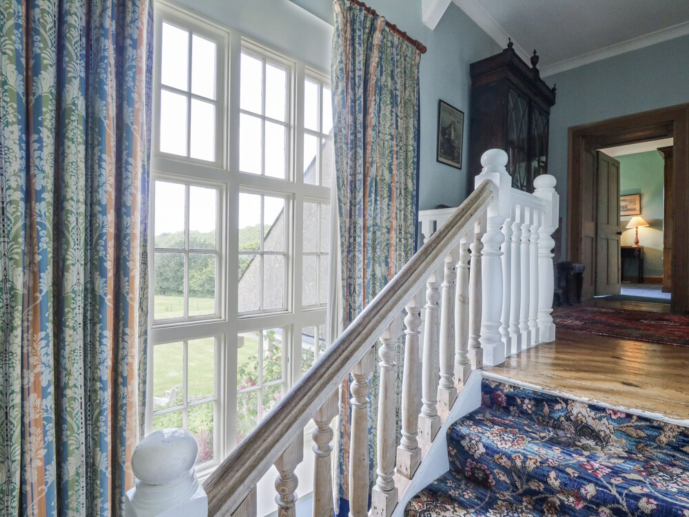 Plas Pontfaen