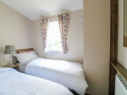 Stork Lodge