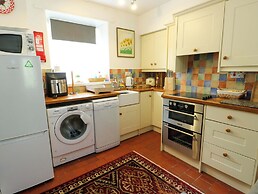 Riverbank Cottage