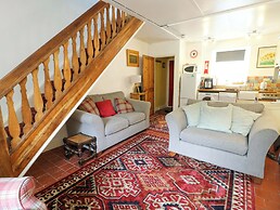 Riverbank Cottage