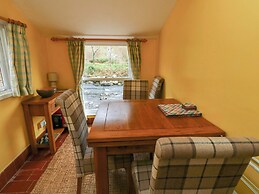 Riverbank Cottage