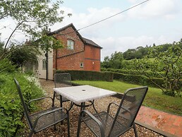 2 Loxter Villas