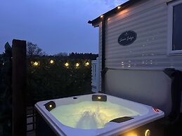 Pheasant Lodge