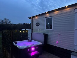 Pheasant Lodge