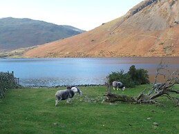 Lazey Cottage