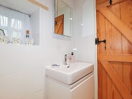 2 Rose Cottage
