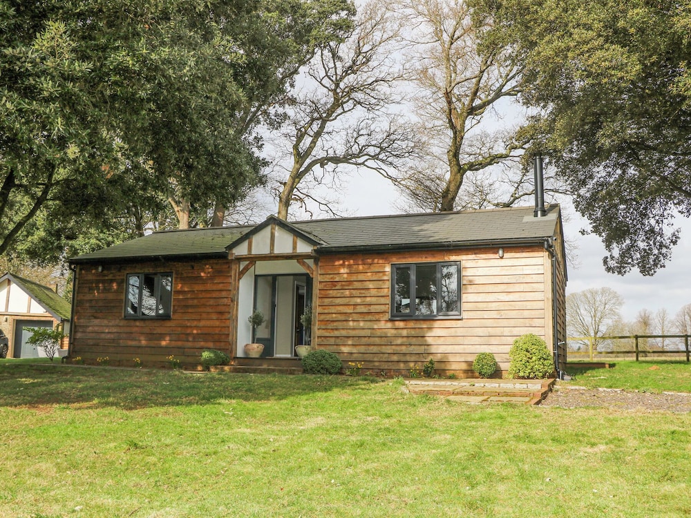 Holm Oaks Cottage