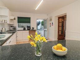 Hilltop Cottage