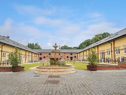 Cheltenham Cottage